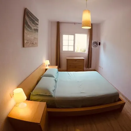 Apartamento With Pool